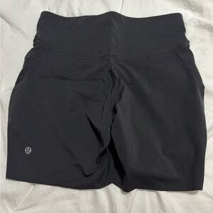lululemon athletica Black Mid-Rise Bike Shorts